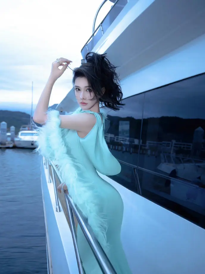 手游市场增长曲线